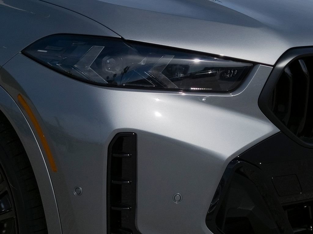 New 2026 BMW X6 xDrive40i w/ Premium Package image 5