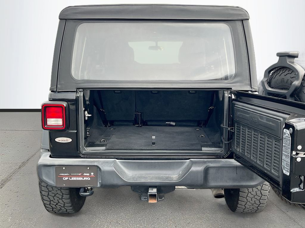 Used 2018 Jeep Wrangler Unlimited Sport image 22