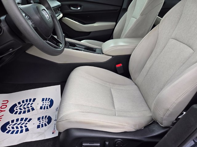 Certified 2023 Honda Accord EX image 15