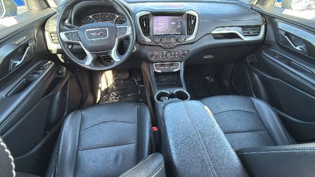 Used 2024 GMC Terrain SLT AWD/4WD image 26