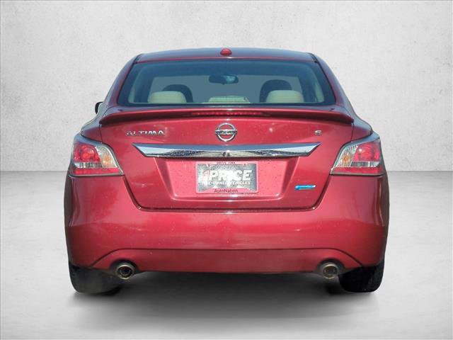 Used 2014 Nissan Altima 2.5 S w/ Sport Value Package image 7