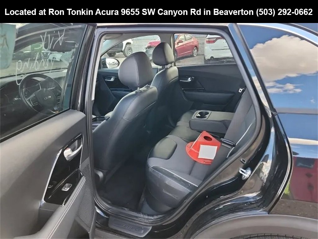 Used 2020 Kia Niro EX image 10