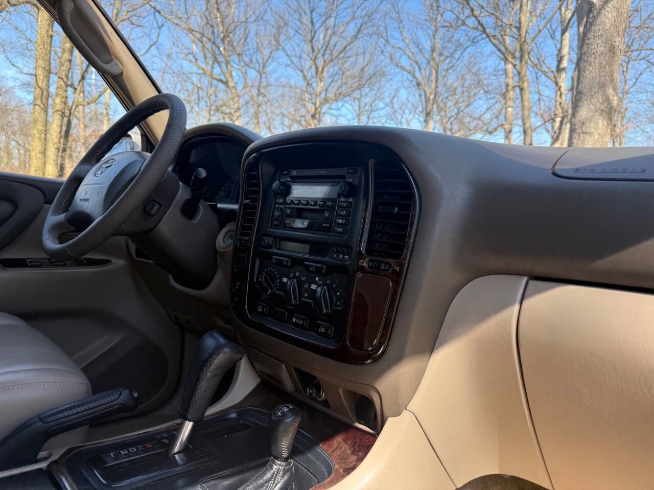 Used 2001 Toyota Land Cruiser image 79