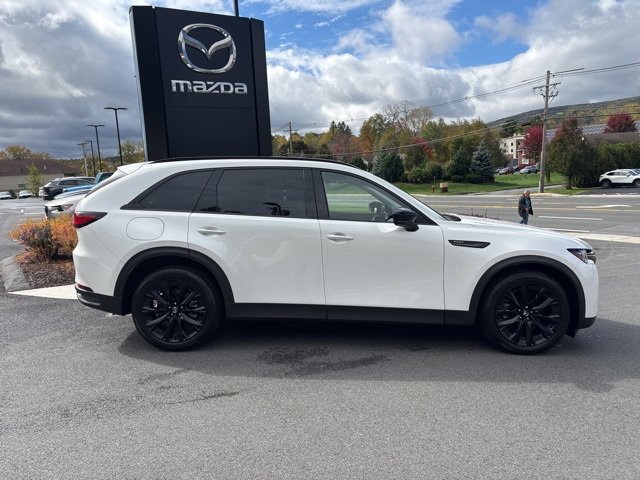 Used 2025 MAZDA CX-90 Plug-In Hybrid w/Premium Sport image 18