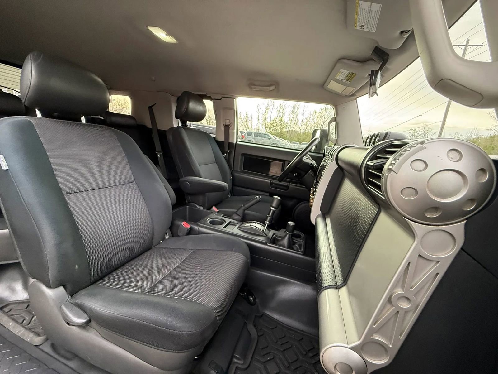 Used 2007 Toyota FJ Cruiser 4WD image 17
