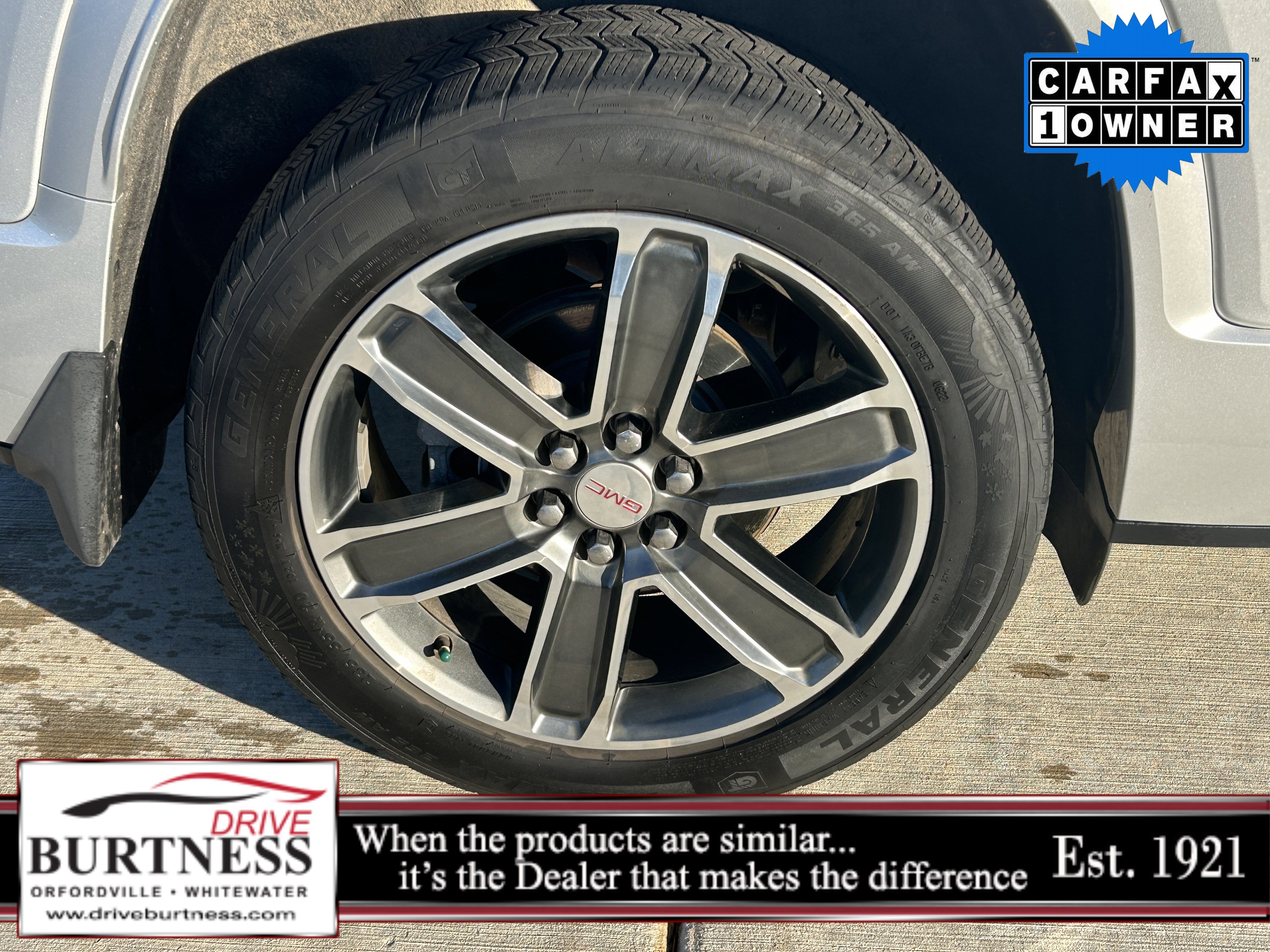 Used 2018 GMC Acadia Denali w/ Technology Package image 3