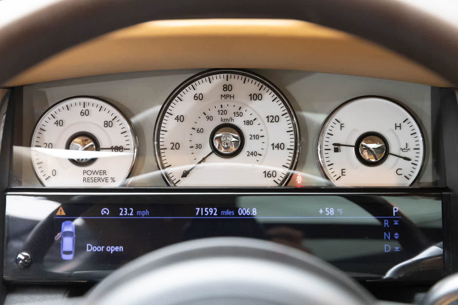 Used 2013 Rolls-Royce Ghost RWD image 23