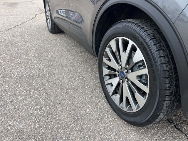 Certified 2020 Ford Escape Titanium image 29