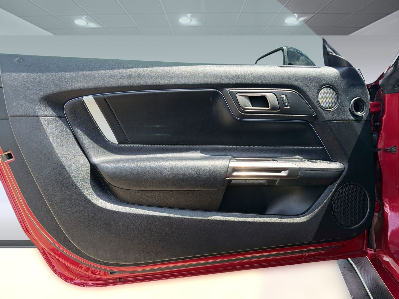 Used 2021 Ford Mustang Shelby GT500 w/ Technology Package image 20