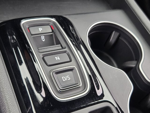 Used 2025 Honda Pilot Sport image 21