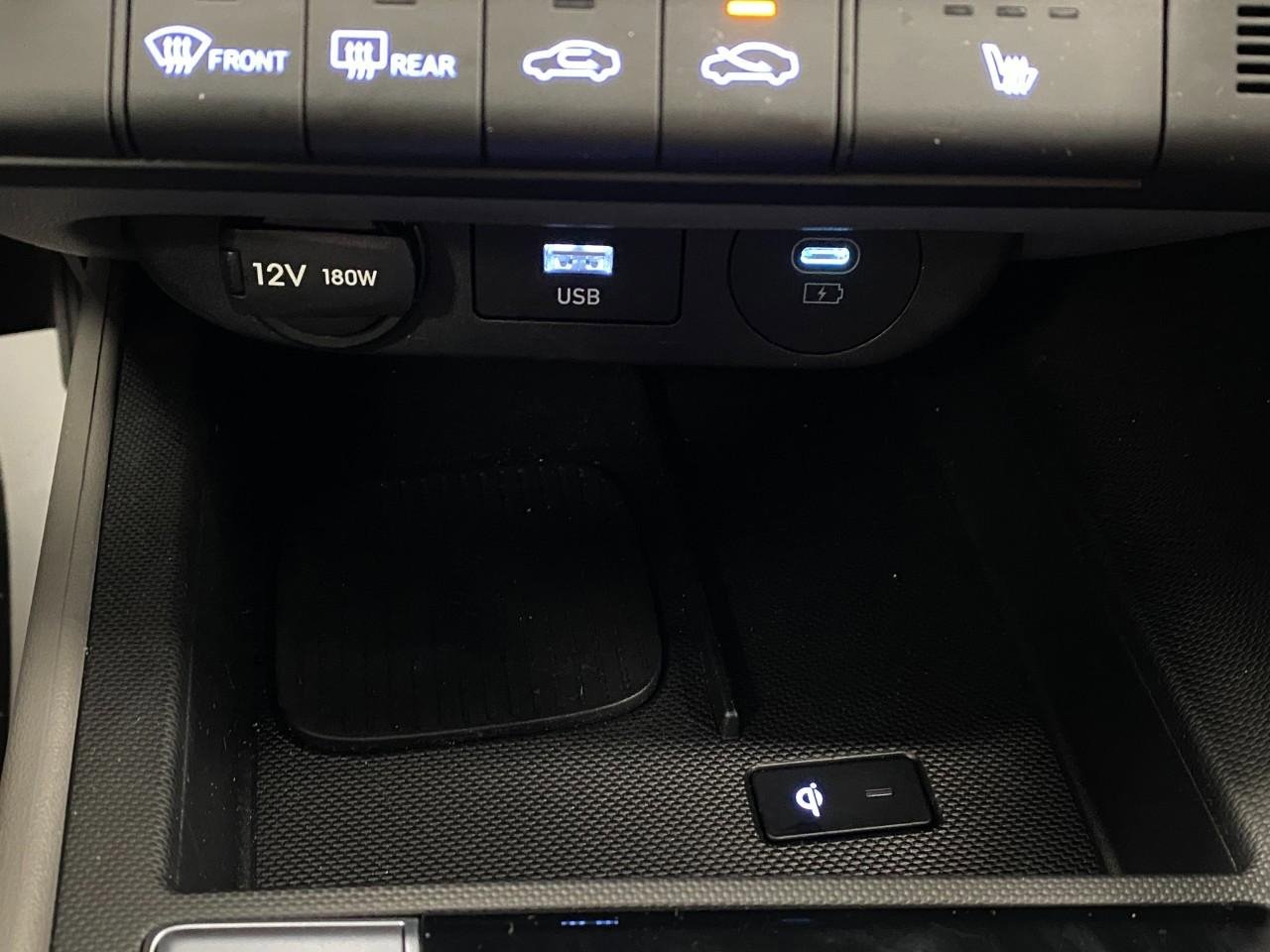 Certified 2024 Hyundai Elantra SEL w/ Convenience Package image 25