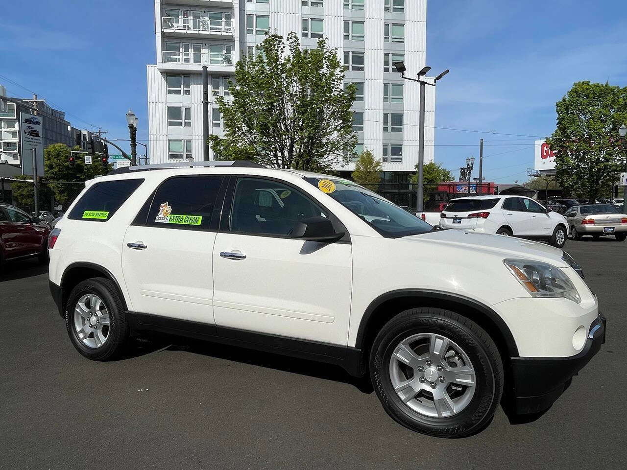 Used 2011 GMC Acadia SLE AWD/4WD image 29