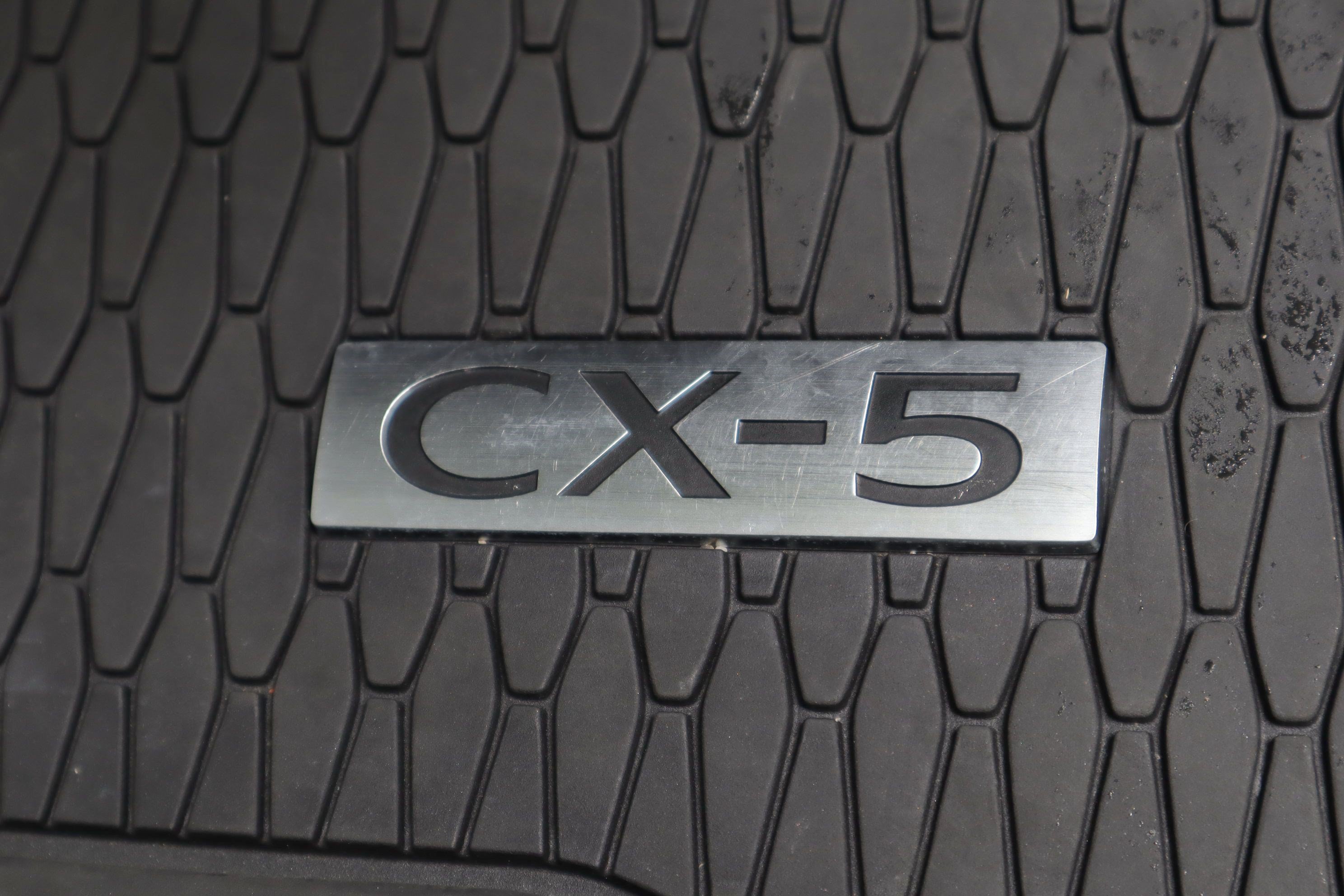Used 2020 MAZDA CX-5 Sport FWD image 28