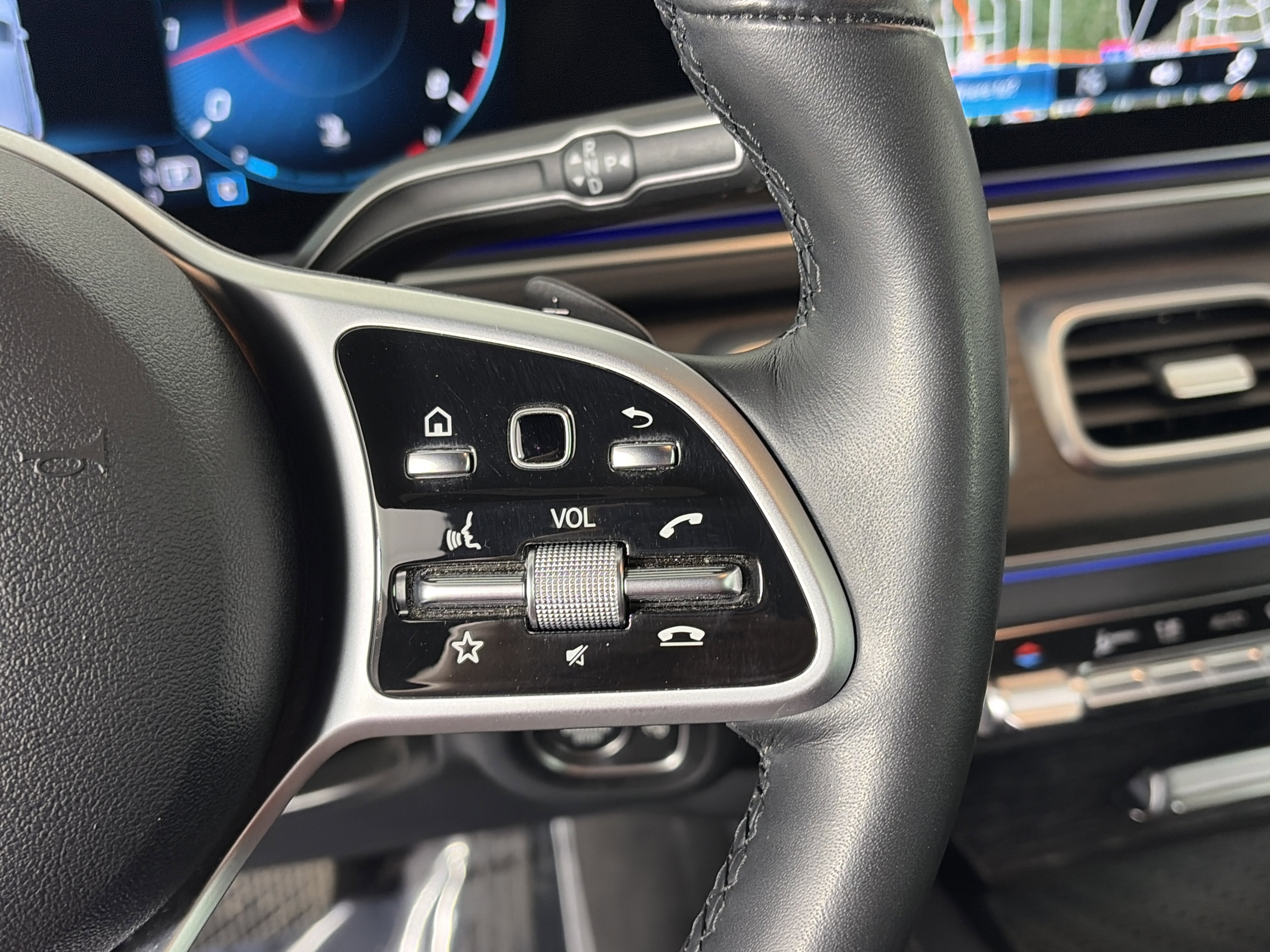 Certified 2021 Mercedes-Benz GLE 350 4MATIC image 28