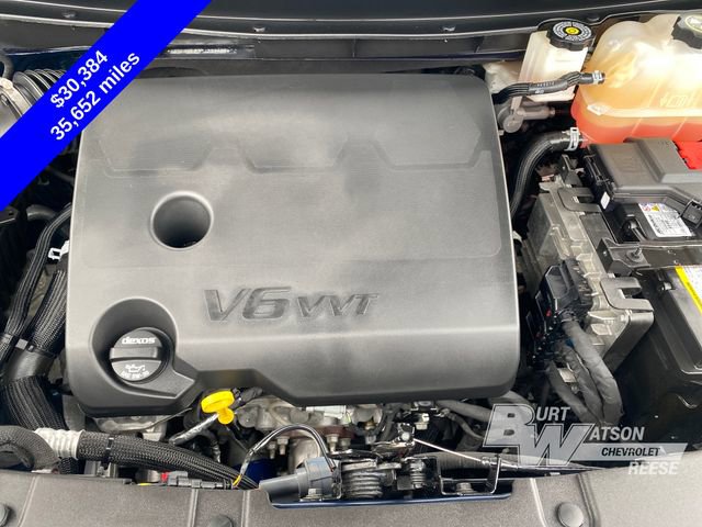 Used 2023 Chevrolet Traverse LT image 14