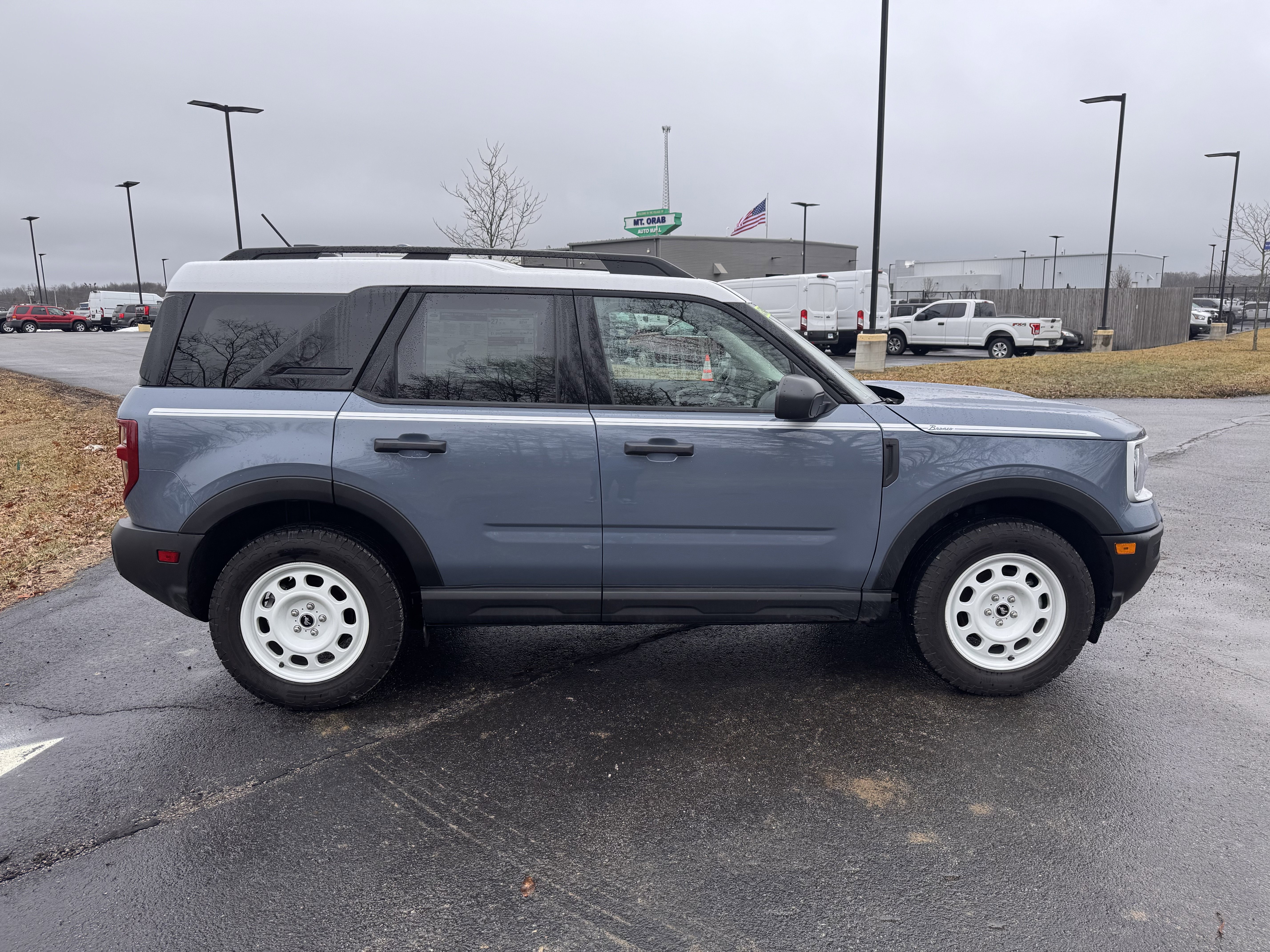 New 2025 Ford Bronco Sport Heritage w/ Convenience Package image 4
