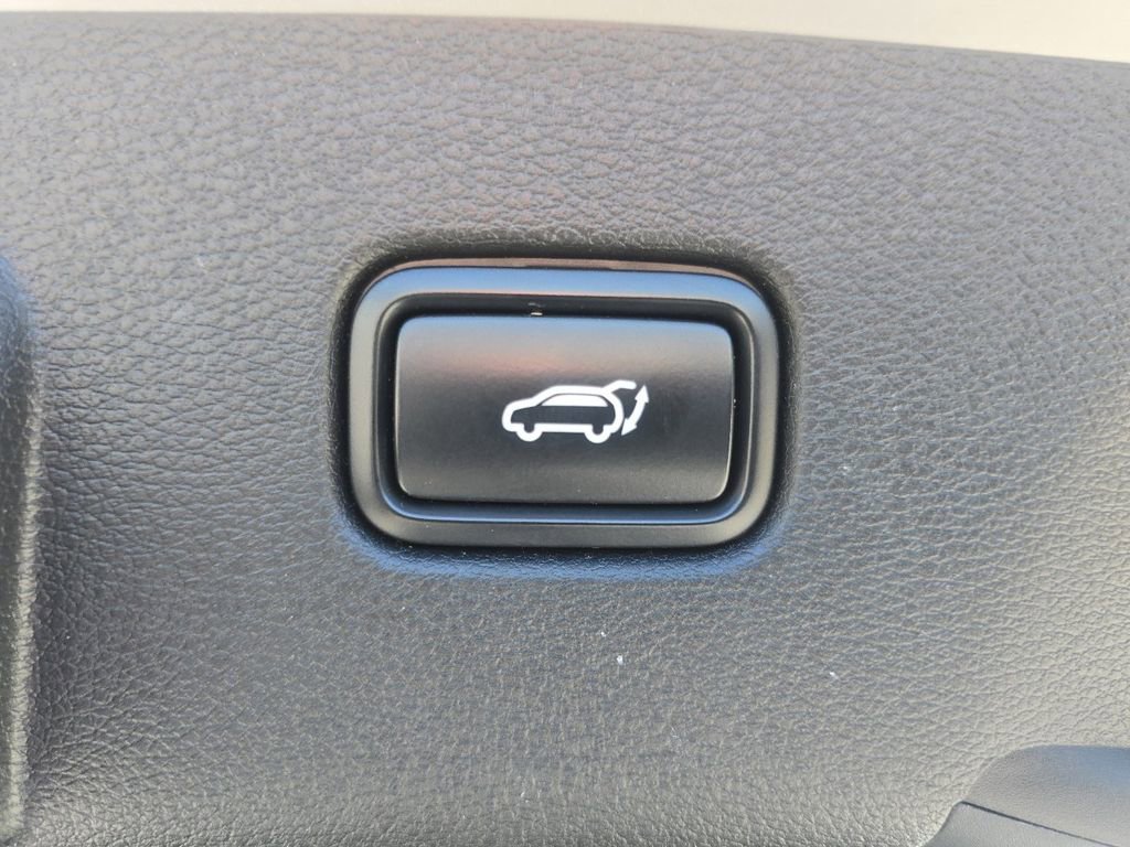 Used 2023 Kia Sportage X-Line w/ X-Line Premium Package AWD/4WD image 20