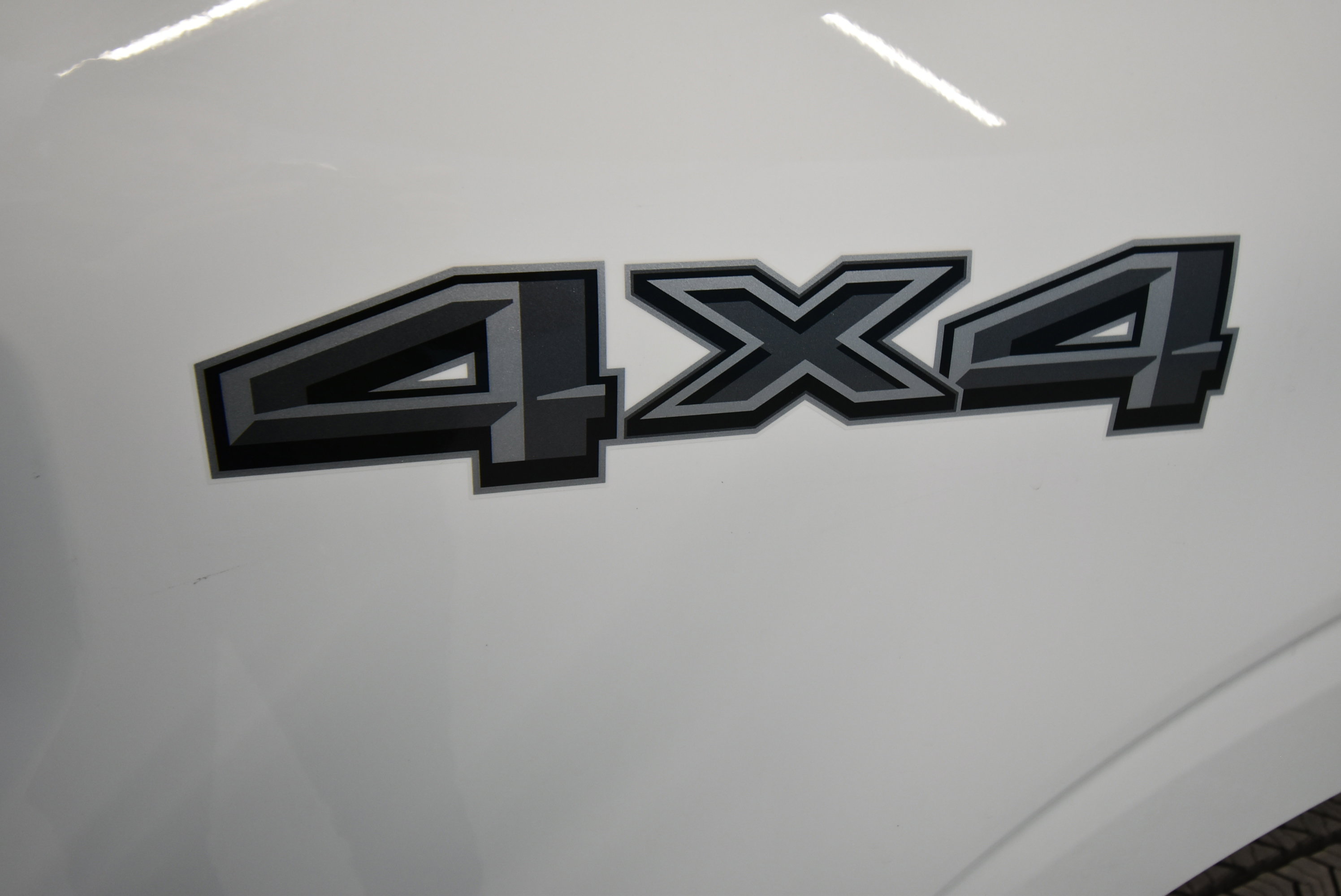 New 2025 Ford F150 Lariat w/ Equipment Group 502A High image 32