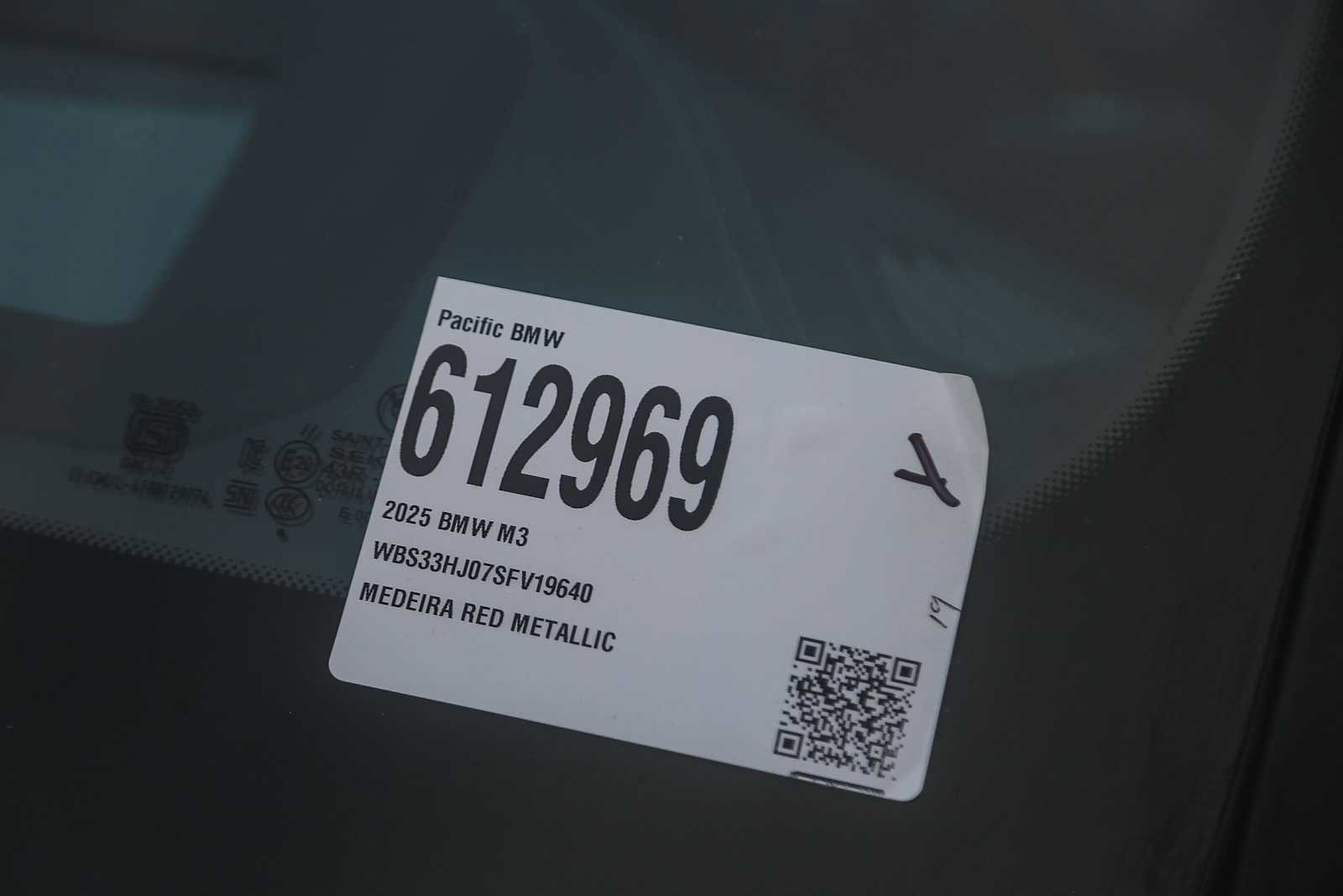 Used 2025 BMW M3 Competition image 25