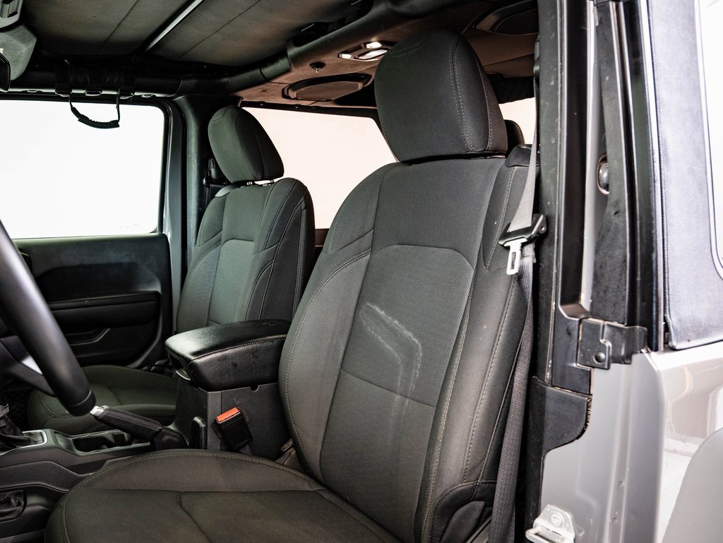 Used 2021 Jeep Wrangler Sport S image 22