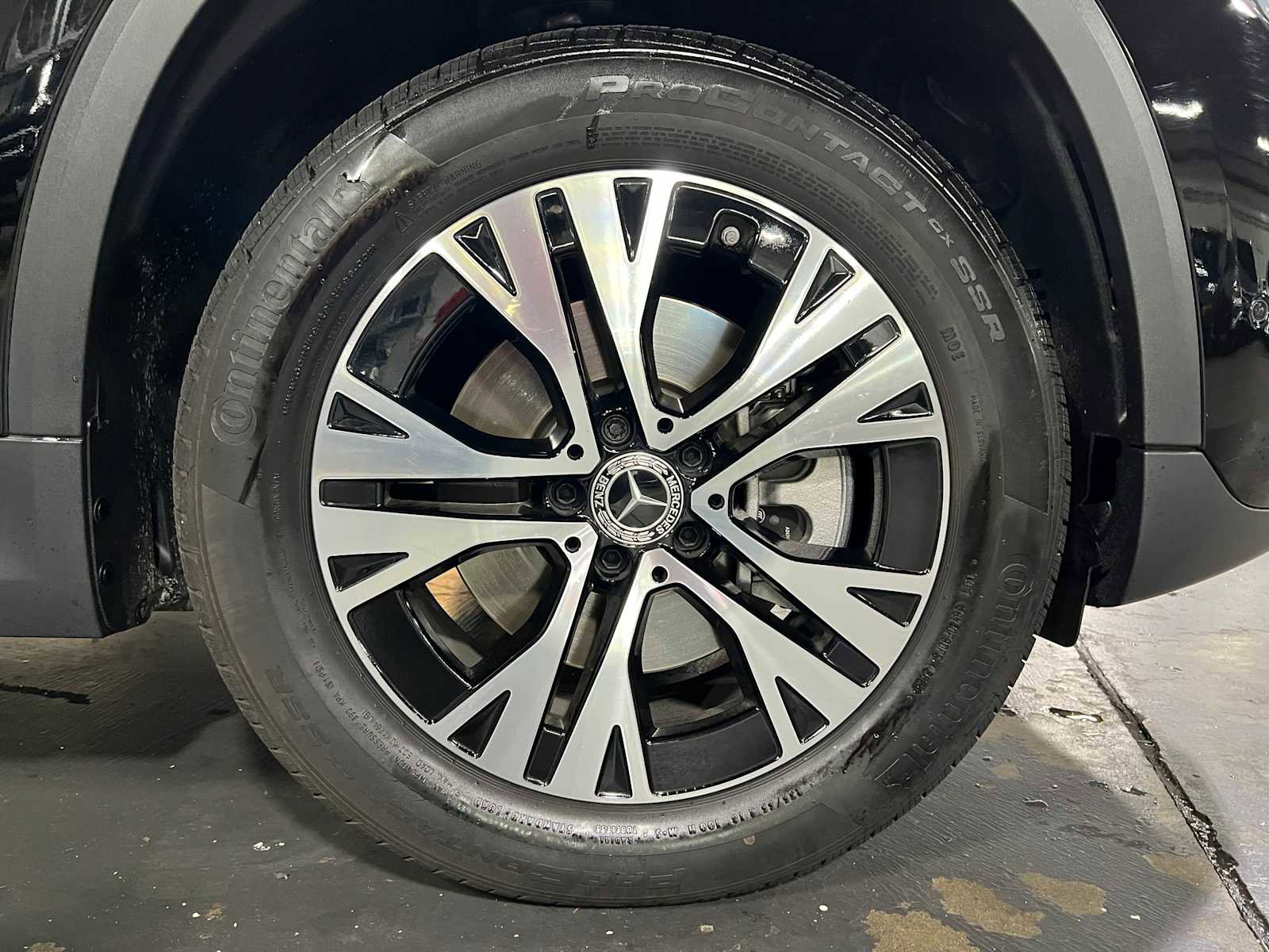 Certified 2025 Mercedes-Benz GLA 250 4MATIC image 9