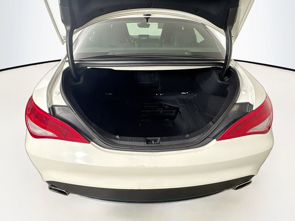 Used 2016 Mercedes-Benz CLA 250 image 23