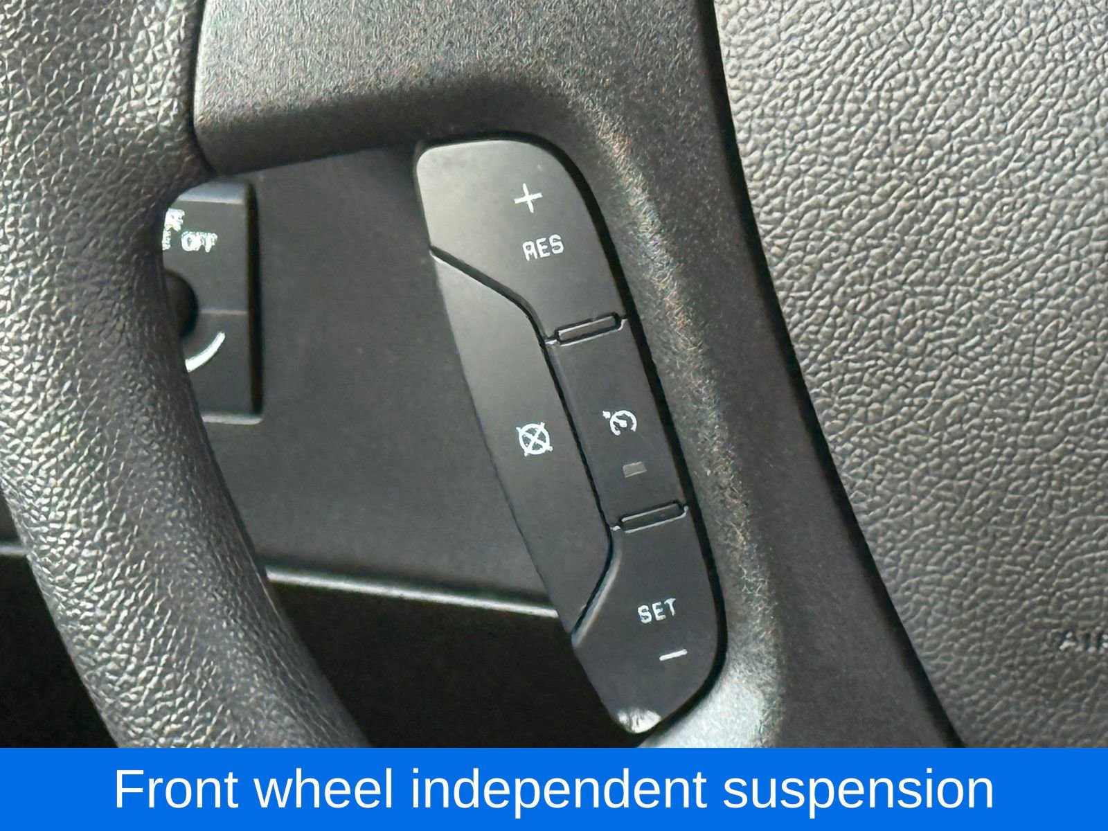 Used 2025 Chevrolet Express 2500 Extended w/ Driver Convenience Package image 25