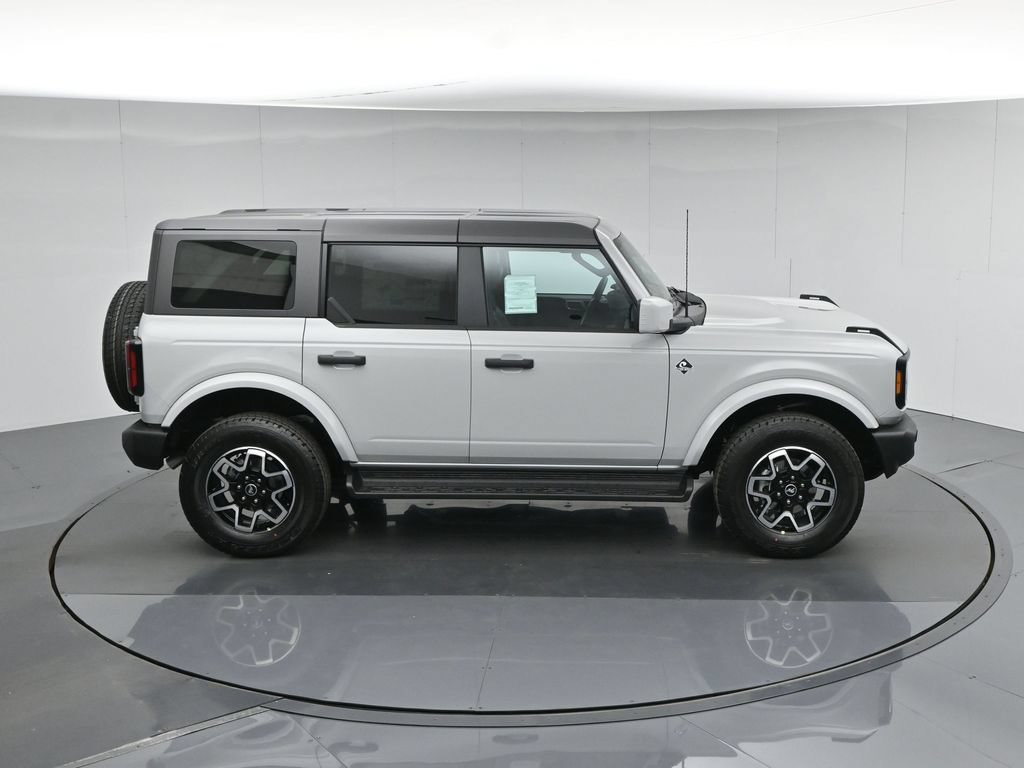 New 2026 Ford Bronco Outer Banks AWD/4WD image 39