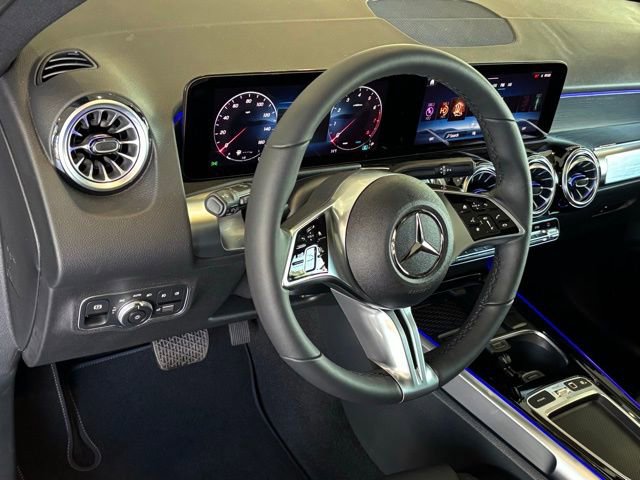 Certified 2026 Mercedes-Benz GLB 250 4MATIC image 12