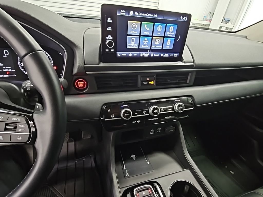 Used 2025 Honda Pilot EX-L image 13