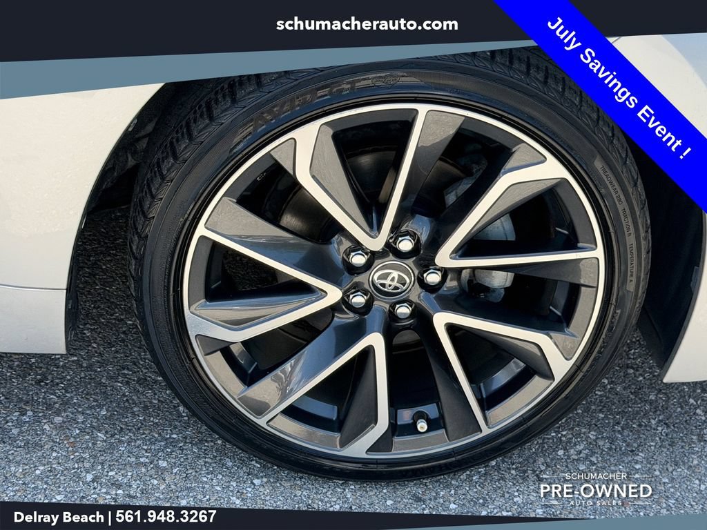 Used 2020 Toyota Corolla SE FWD image 19