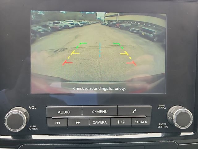 Used 2023 Nissan Frontier SV w/ Technology Package RWD image 14