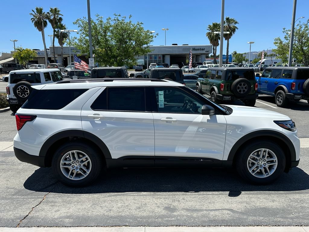 New 2026 Ford Explorer Active w/ Active Comfort Package RWD image 9