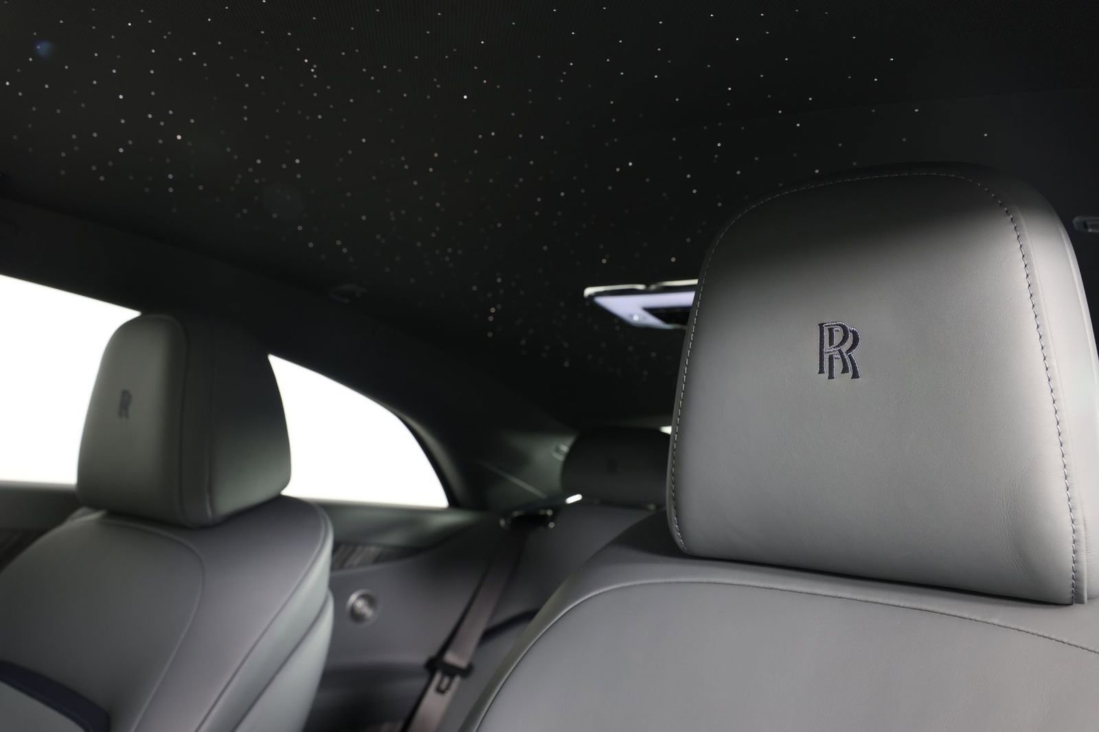 Used 2024 Rolls-Royce Spectre w/ Spectre Launch Package image 34