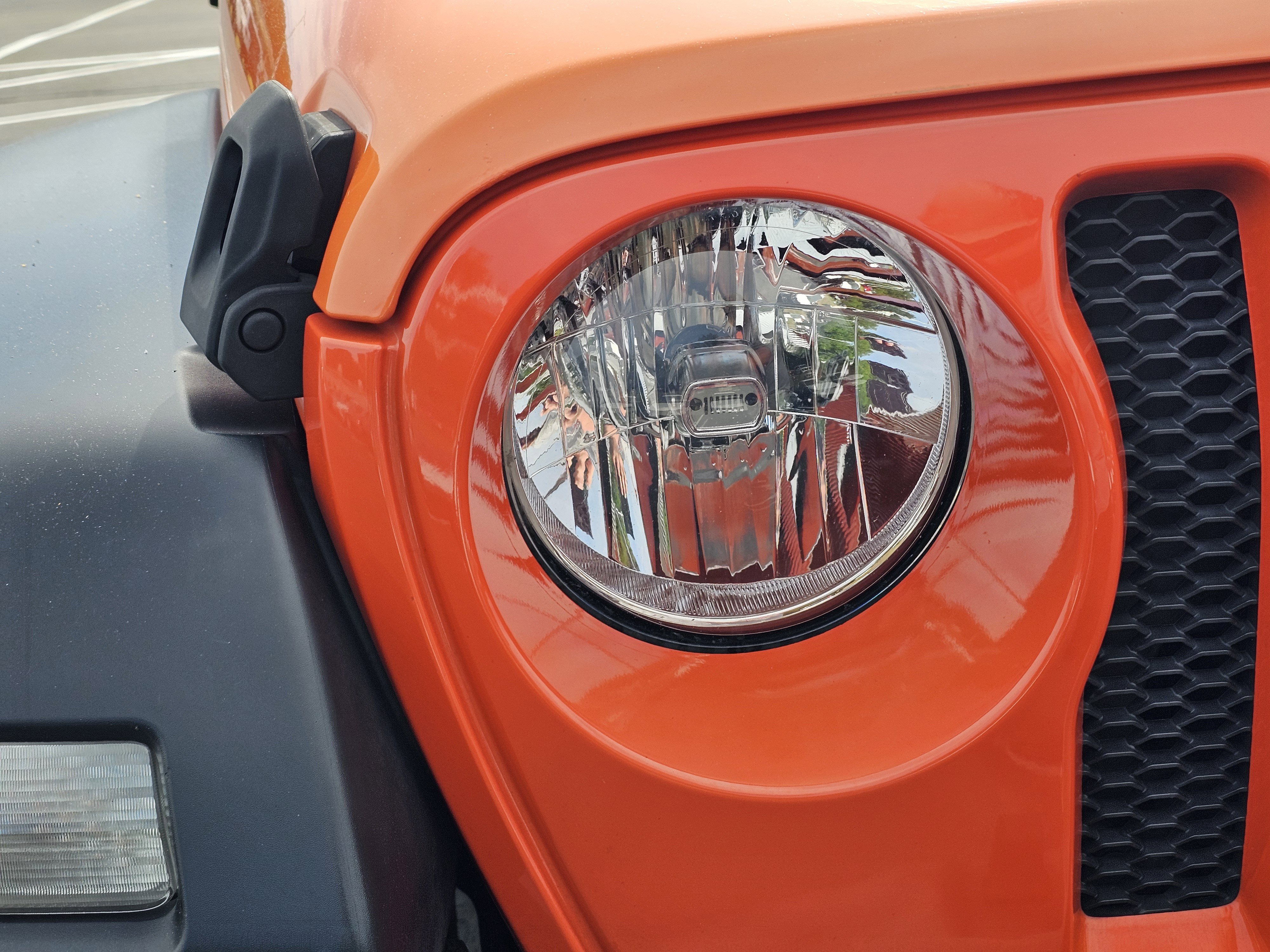 Used 2019 Jeep Wrangler Unlimited Sport S image 4