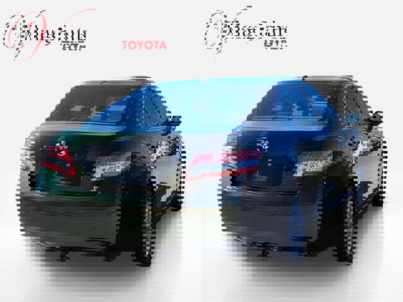 Used 2011 Toyota Camry LE w/ LE Extra-Value Pkg image 5