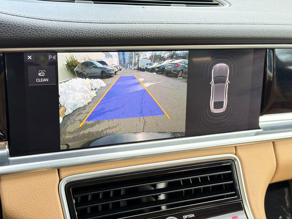 Used 2018 Porsche Panamera 4 w/ Premium Package Plus image 34