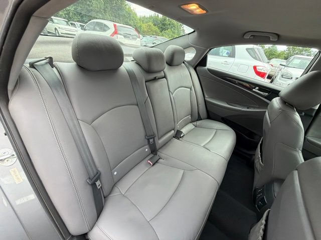 Used 2011 Hyundai Sonata Limited w/ Navigation Pkg 5 FWD image 25
