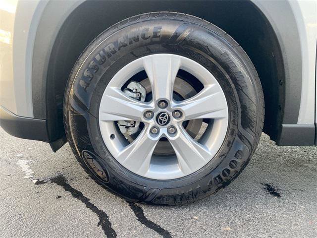 Certified 2025 Toyota Grand Highlander AWD Hybrid image 10