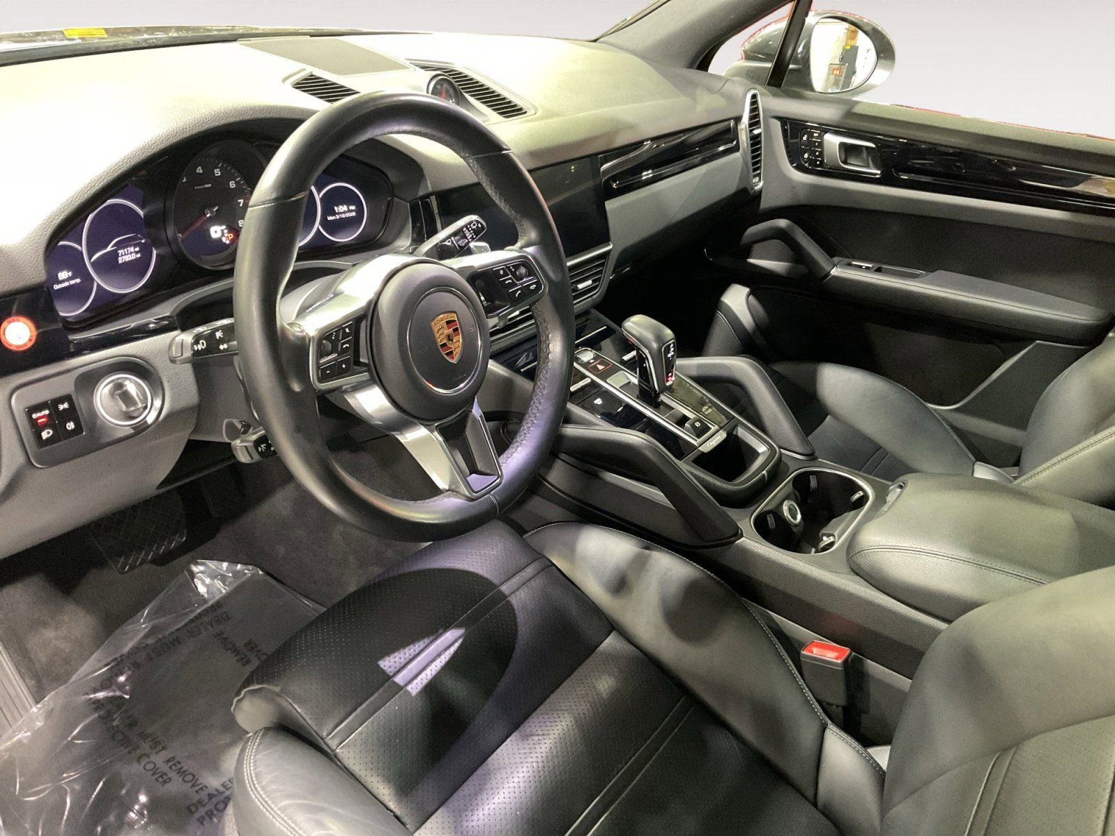Used 2019 Porsche Cayenne Base image 9