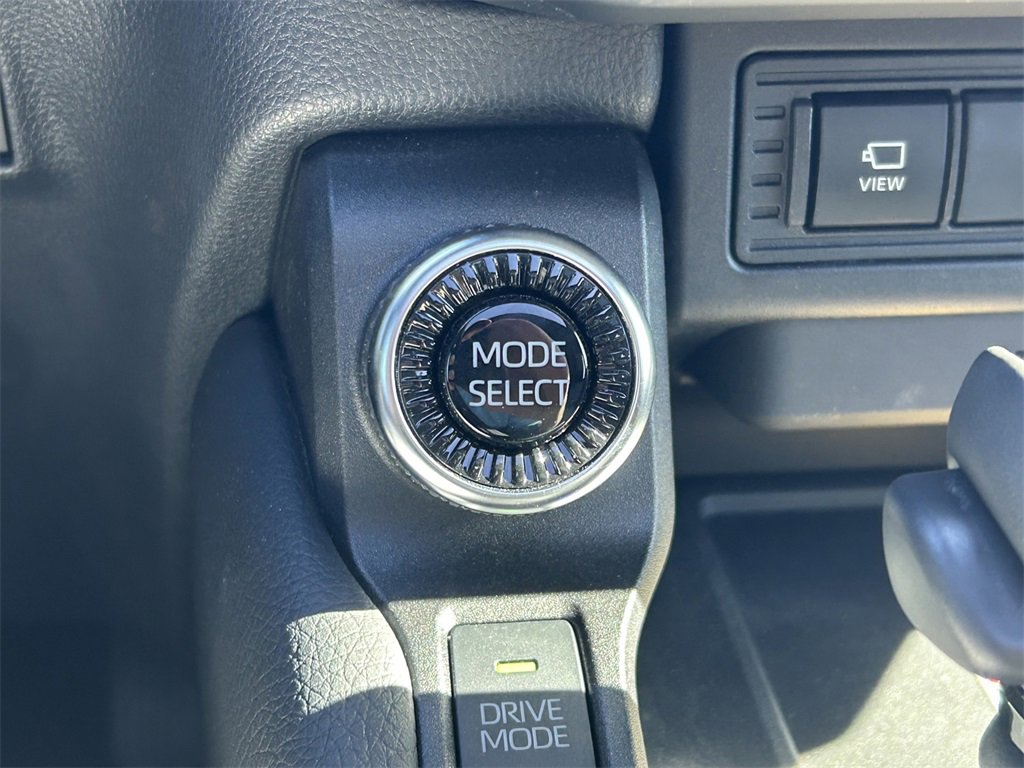 Used 2024 Toyota Land Cruiser image 37