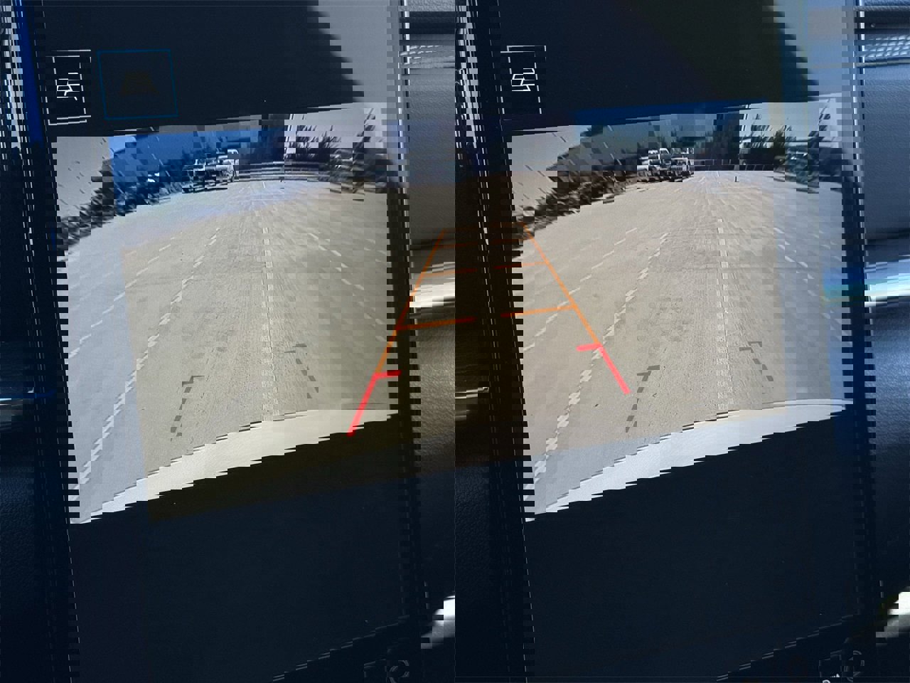 Used 2025 GMC Terrain Elevation image 17