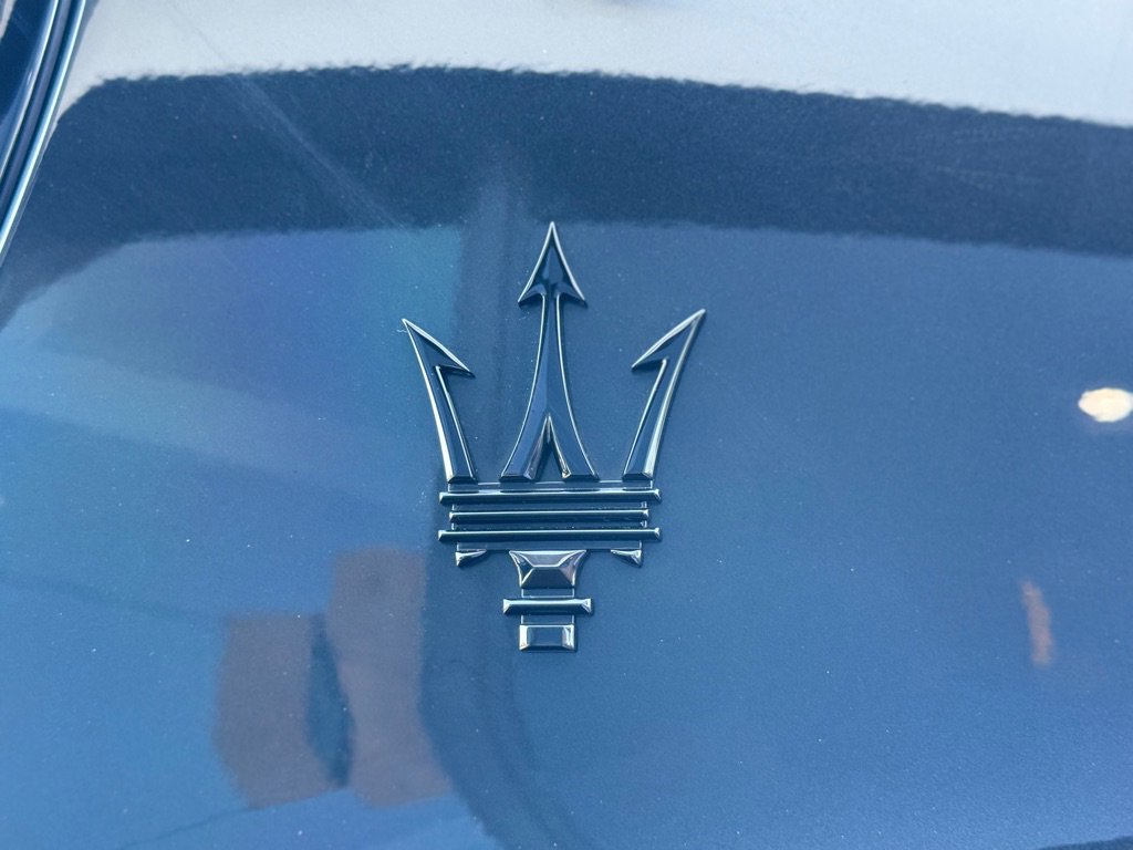 Used 2022 Maserati Levante Modena AWD/4WD image 13