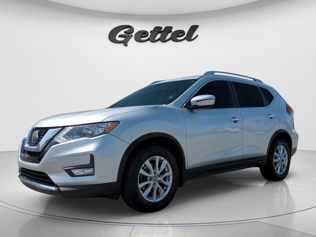 Used 2018 Nissan Rogue SV image 1