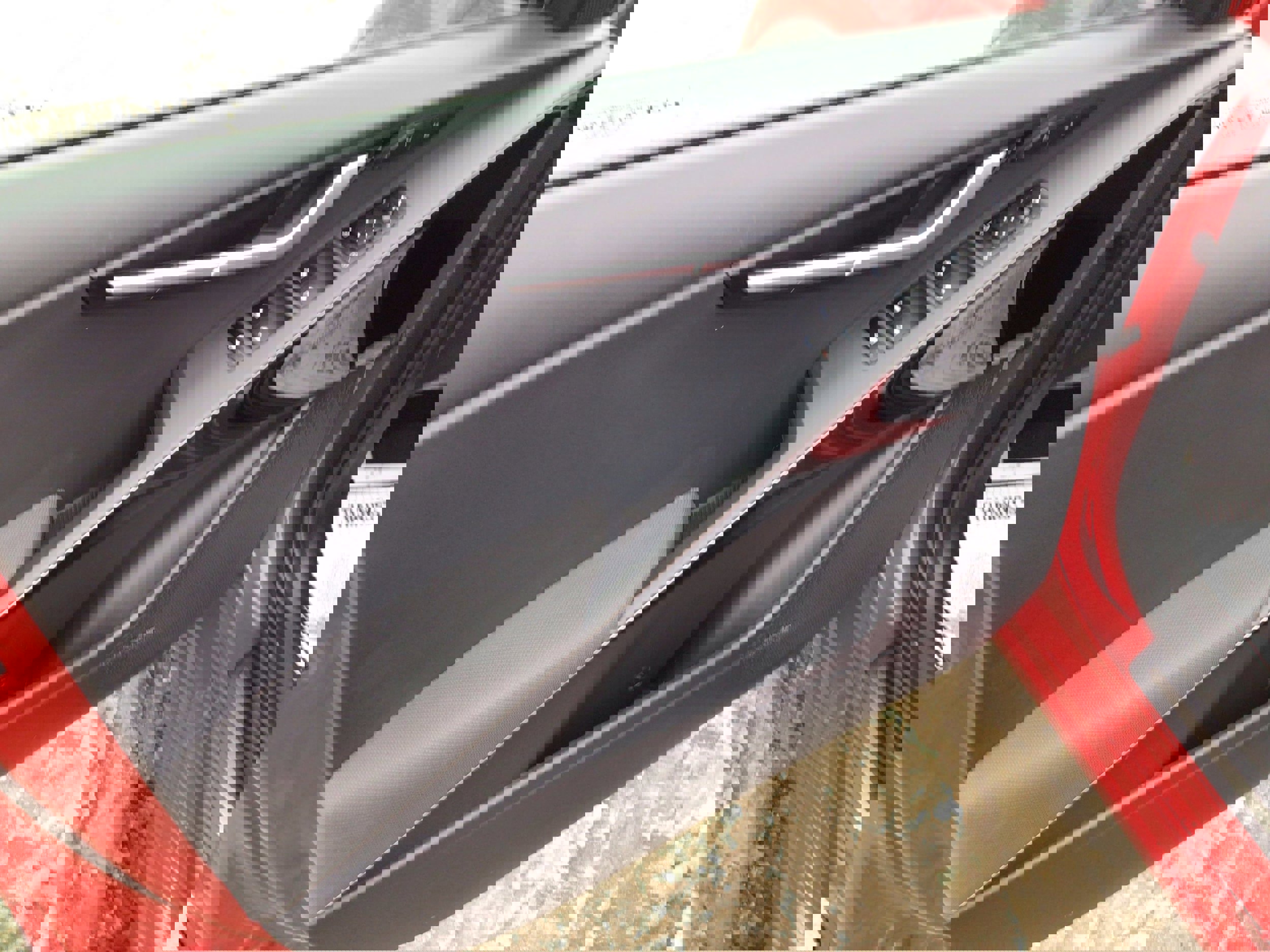 Used 2023 Kia Niro SX Touring image 10