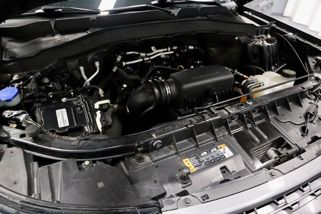 Certified 2023 Ford Explorer XLT w/ Equipment Group 202A image 18