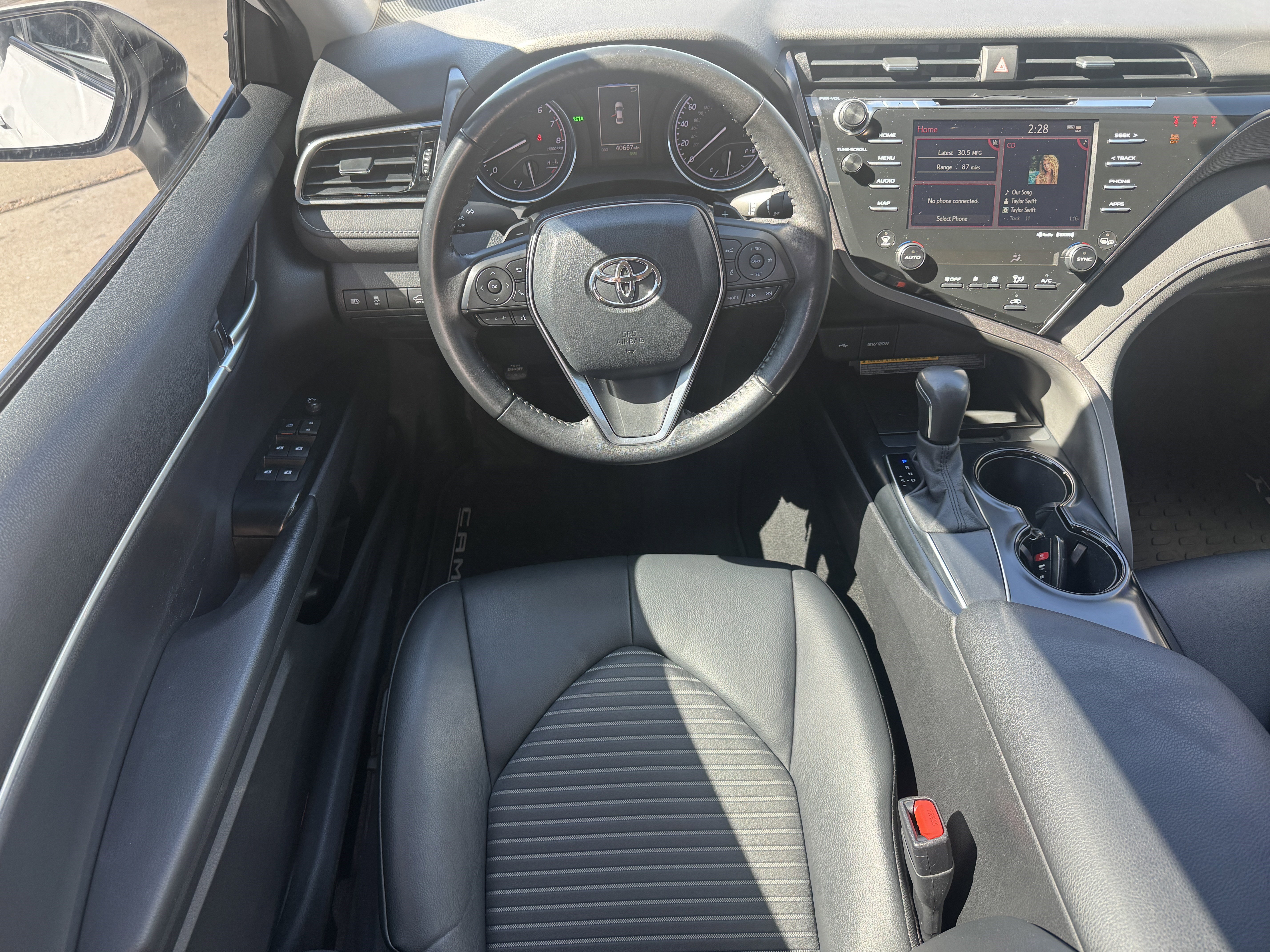 Used 2020 Toyota Camry SE w/ Audio Package image 16