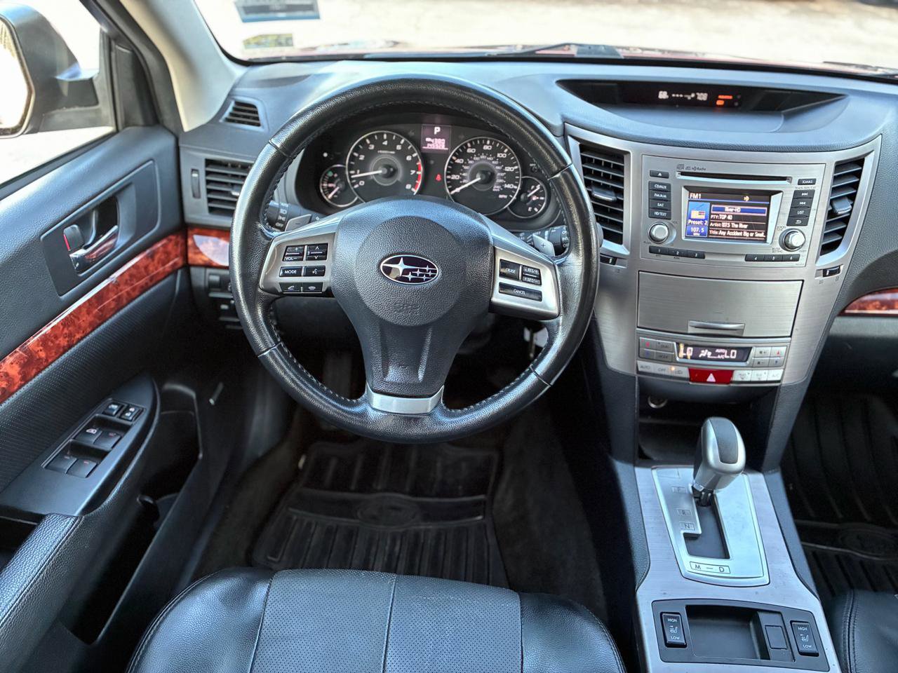Used 2012 Subaru Outback 2.5i Limited w/ Moonroof Pkg AWD/4WD image 30