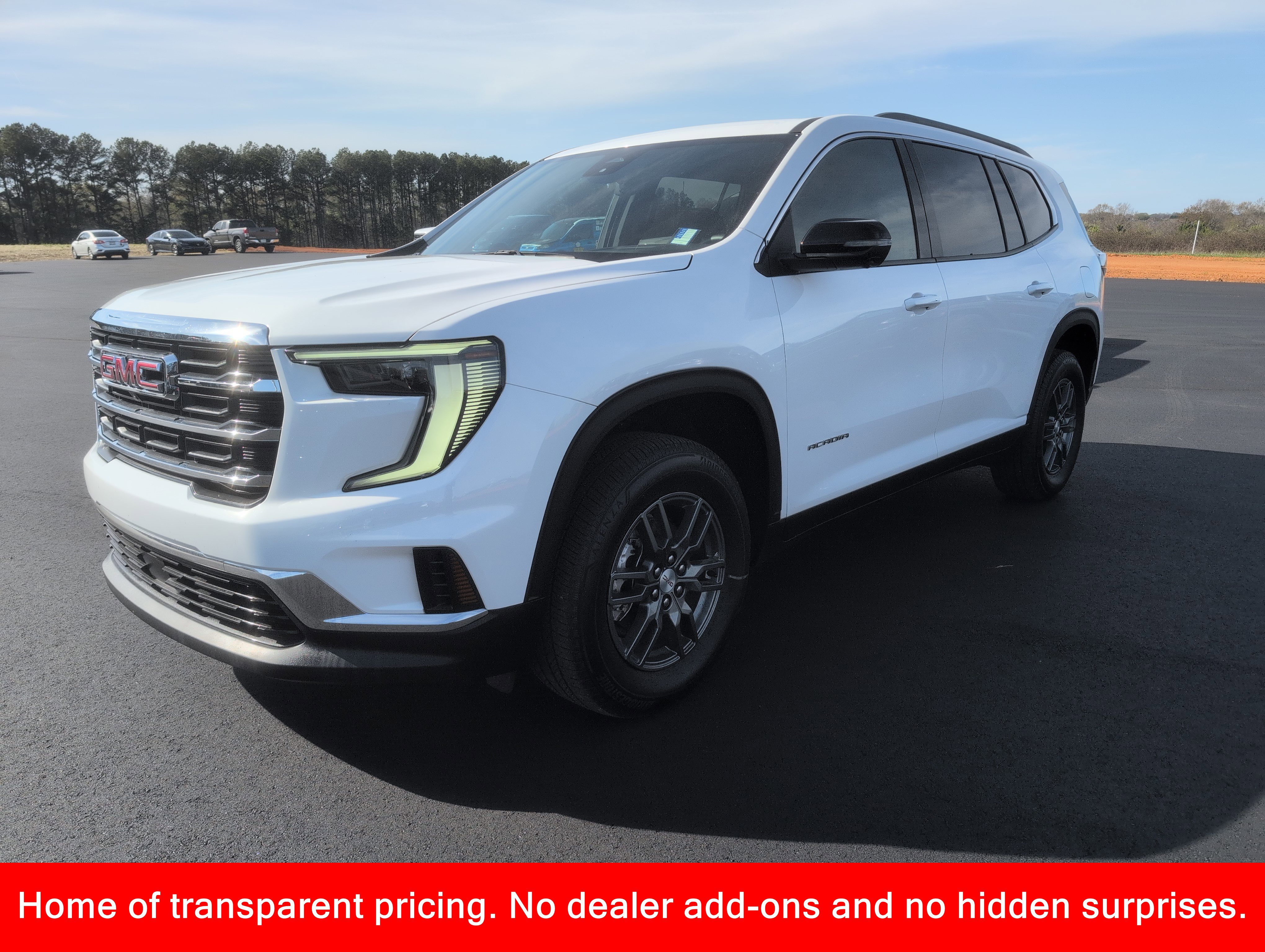 Used 2025 GMC Acadia Elevation image 1