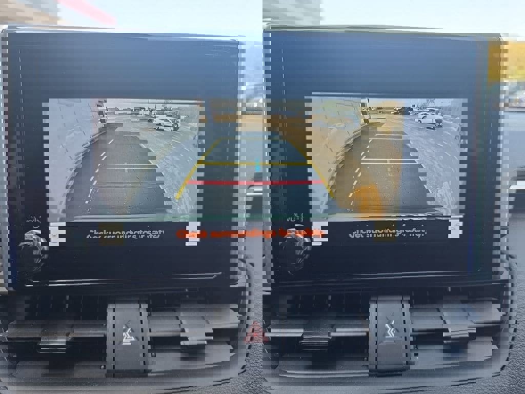 Used 2023 Toyota RAV4 XLE image 23